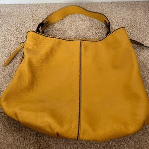 Beautiful Plinio Visona Bucket Bag